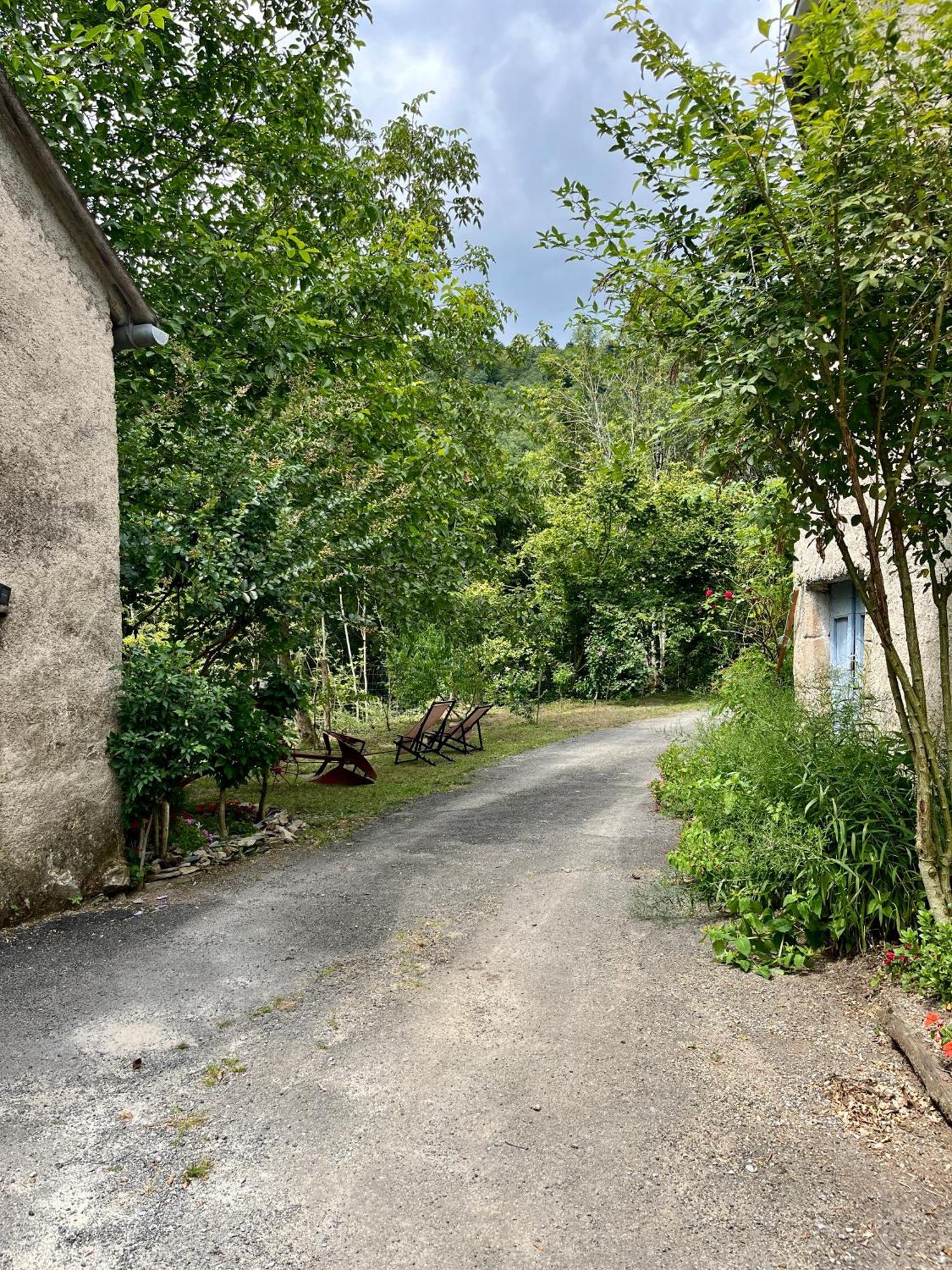 Parenthese En Foret - Lodge Baliveau Le Bez  ภายนอก รูปภาพ